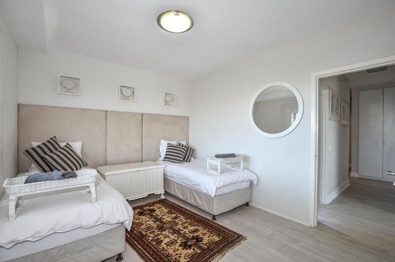 3 Bedroom Property for Sale in Dolphin Beach Western Cape